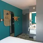 Hotel Calais Terminal Cite Europe 2 Etoiles 2*