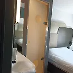 Calais Terminal Cite Europe 2 Etoiles Hotel 2*