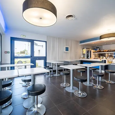 Otel Calais Terminal Cite Europe 2 Etoiles 2*