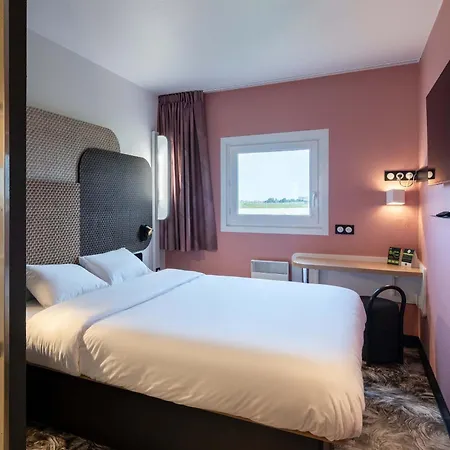 Calais Terminal Cite Europe 2 Etoiles Hotell 2*