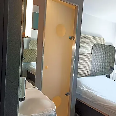 Otel Calais Terminal Cite Europe 2 Etoiles Coquelles