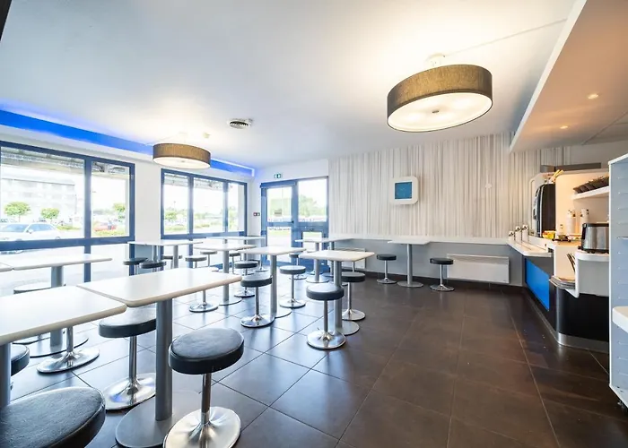 Hotel Calais Terminal Cité Europe 2 étoiles 2*