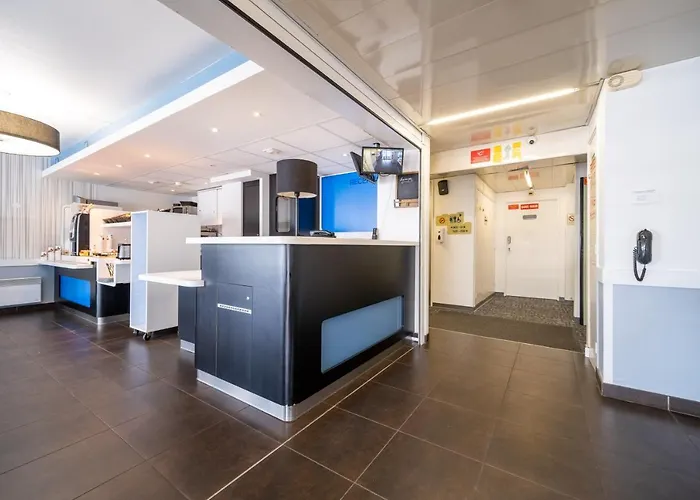 Hotel Calais Terminal Cité Europe 2 étoiles 2*