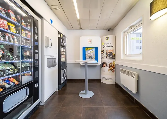 Hotel Calais Terminal Cité Europe 2 étoiles 2*