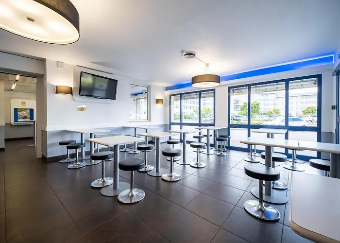 Calais Terminal Cité Europe 2 étoiles Hotel