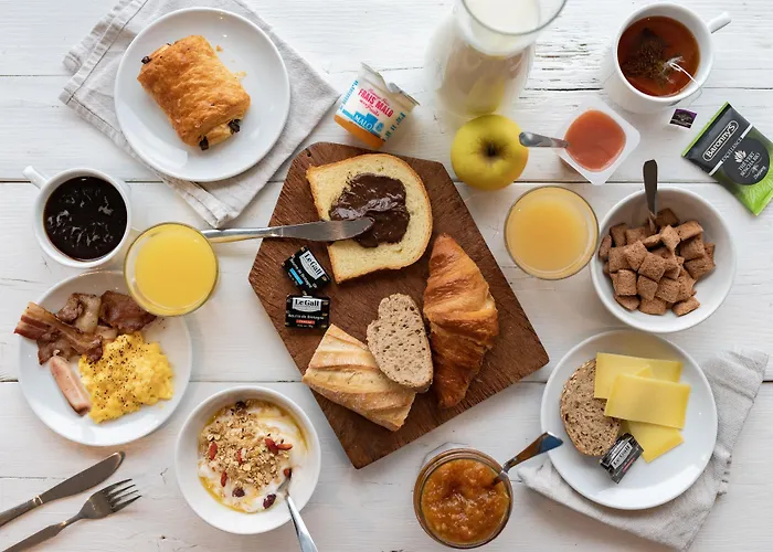 Hotel Calais Terminal Cité Europe 2 étoiles Coquelles