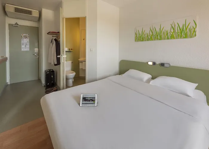 Calais Terminal Cité Europe 2 étoiles 2* Coquelles