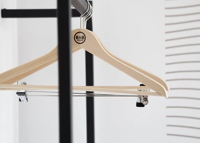 Hotel Calais Terminal Cité Europe 2 étoiles Coquelles